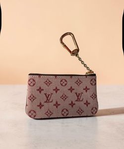 Coin pouch