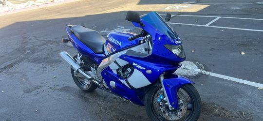 2002 Yamaha yzf6