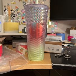 Starbucks 2022 Iridescent green Venti Tumbler