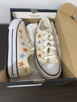 Converse Floral 