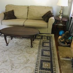 Complete living room set with coffee table end tables and lamps included