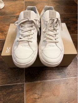 11.5 size, Roger Federer clubhouse sneakers $40