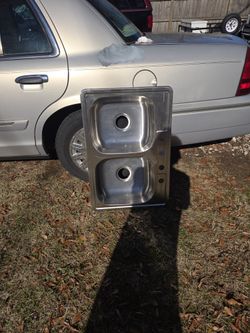 Glacier Bay Sink New Never Used 22"x33"