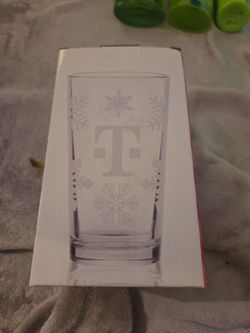 Glass cup