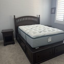 Full/Queen Bed Frame