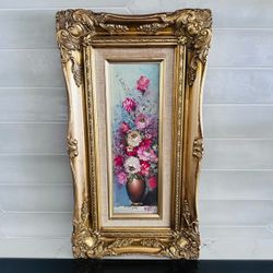 Vintage T.Kelly gorgeous floral oil painting with ornate gold wood Frame 18” x 10”