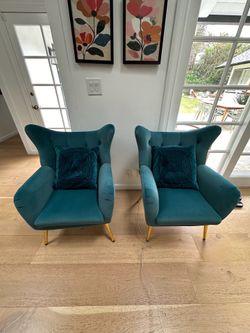 Accent Chairs