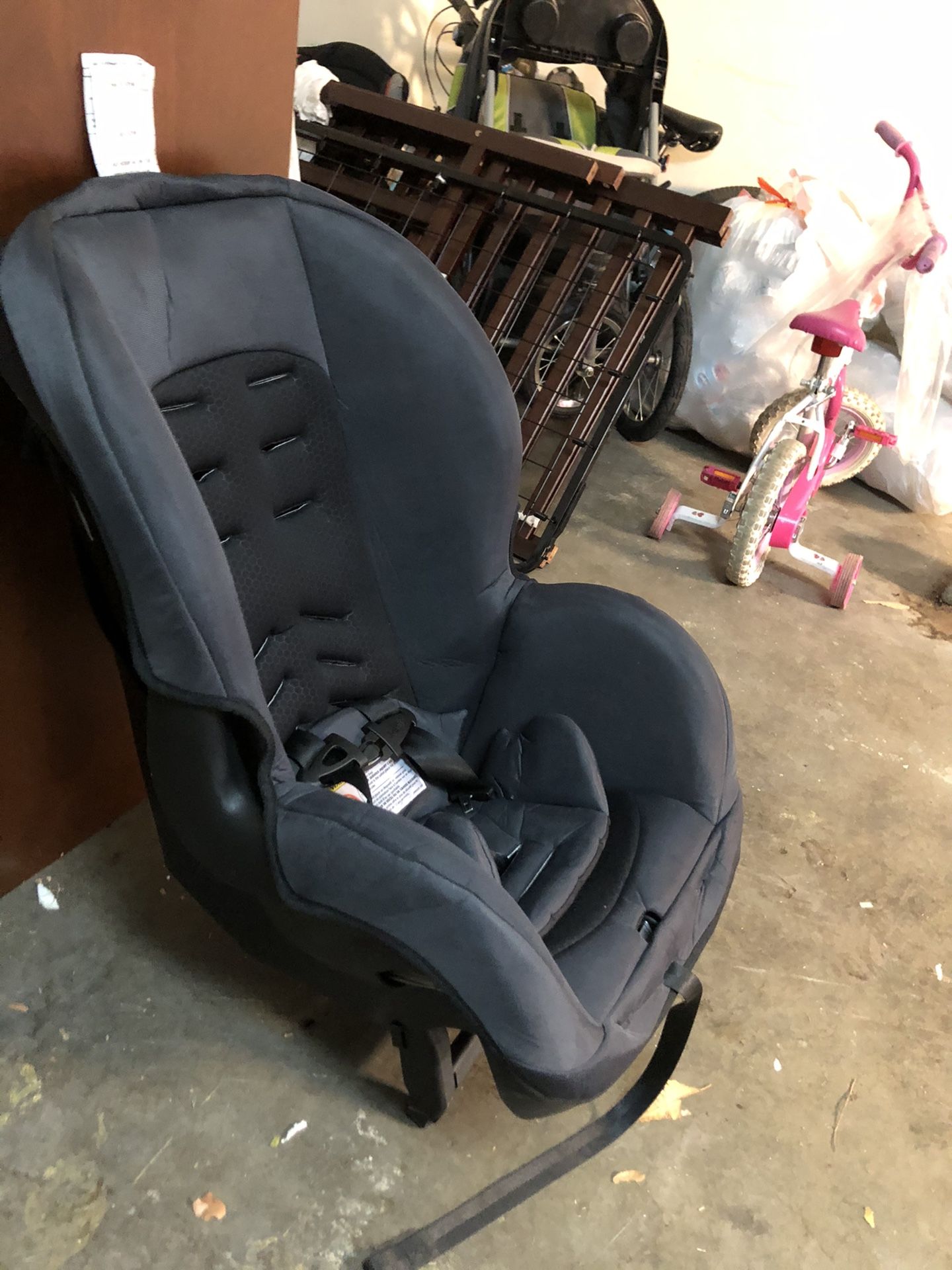 Almost brand new car seat