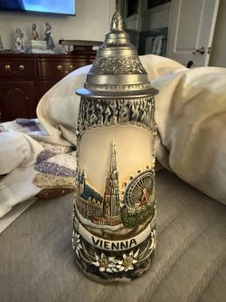Vienna Souvenir West German Beer Stein  Hand Painted With Lid 1L