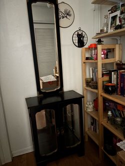 Asian style display cabinet