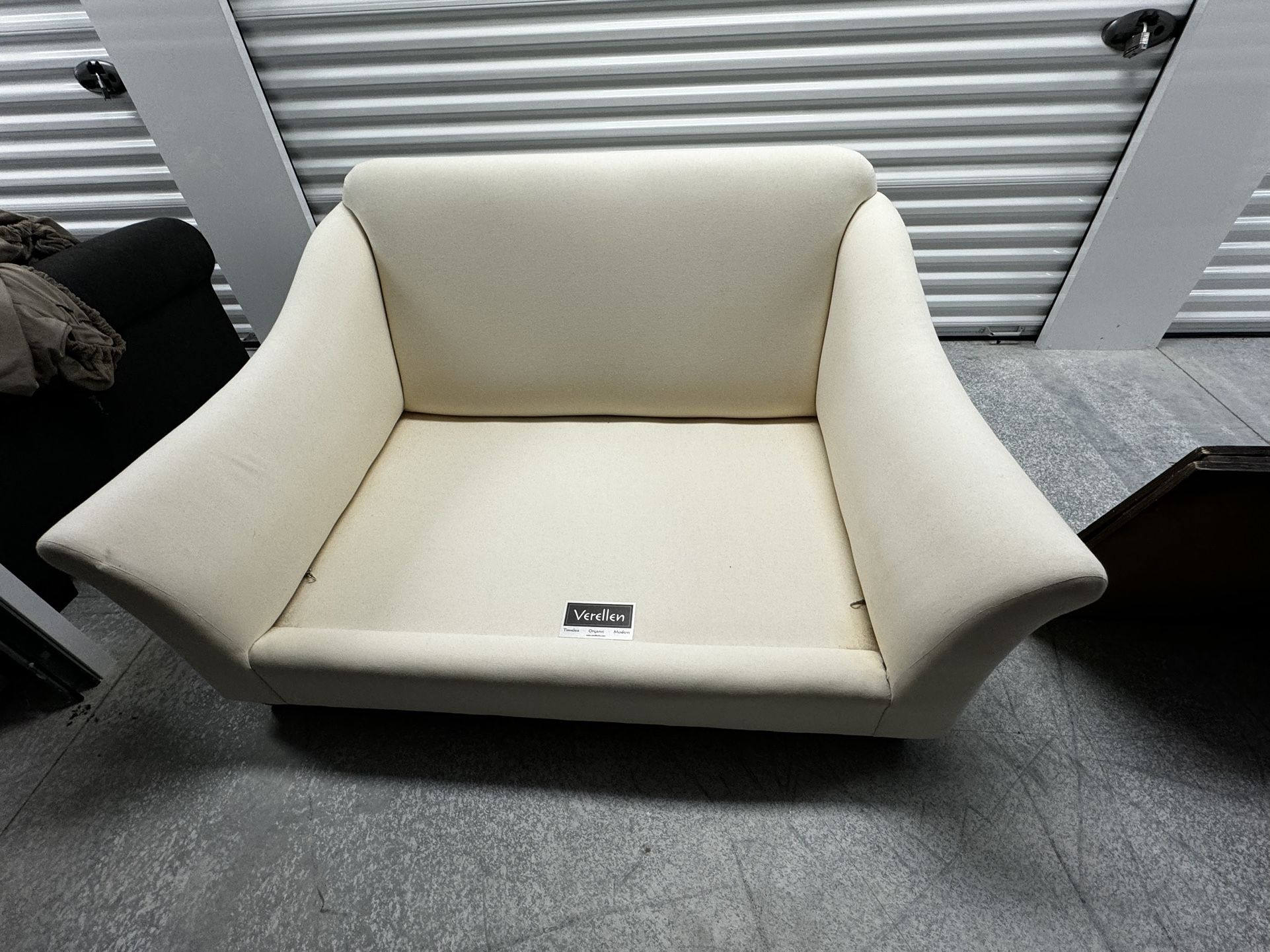 Verellen Loveseat, Cream Color