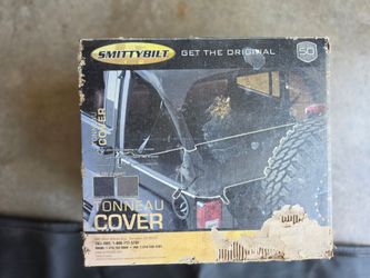 Jeep Wrangler tonneau cover