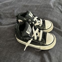 Baby’s Converse