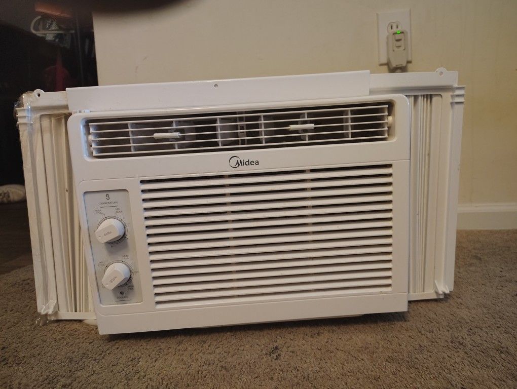 Midea Air-conditioning Unit