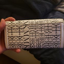  Michael Kors womens wallet ( Its Real) 