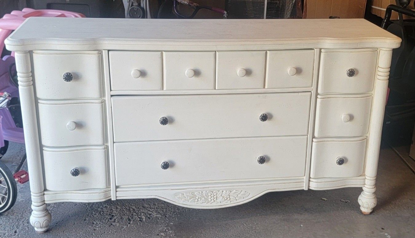 Custom French Dresser With Mirror / Cajonera  Francesa Personalizada Con Espejo 