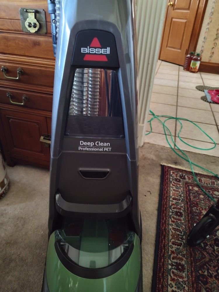 Bissell Deep Clean Professional Pet Carpet Shampooer Price Is Negotiable