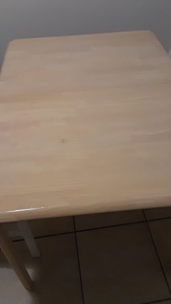 Dining room table for sale