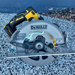 CIRCULAR SAW DEWALT TOOL ONLY 