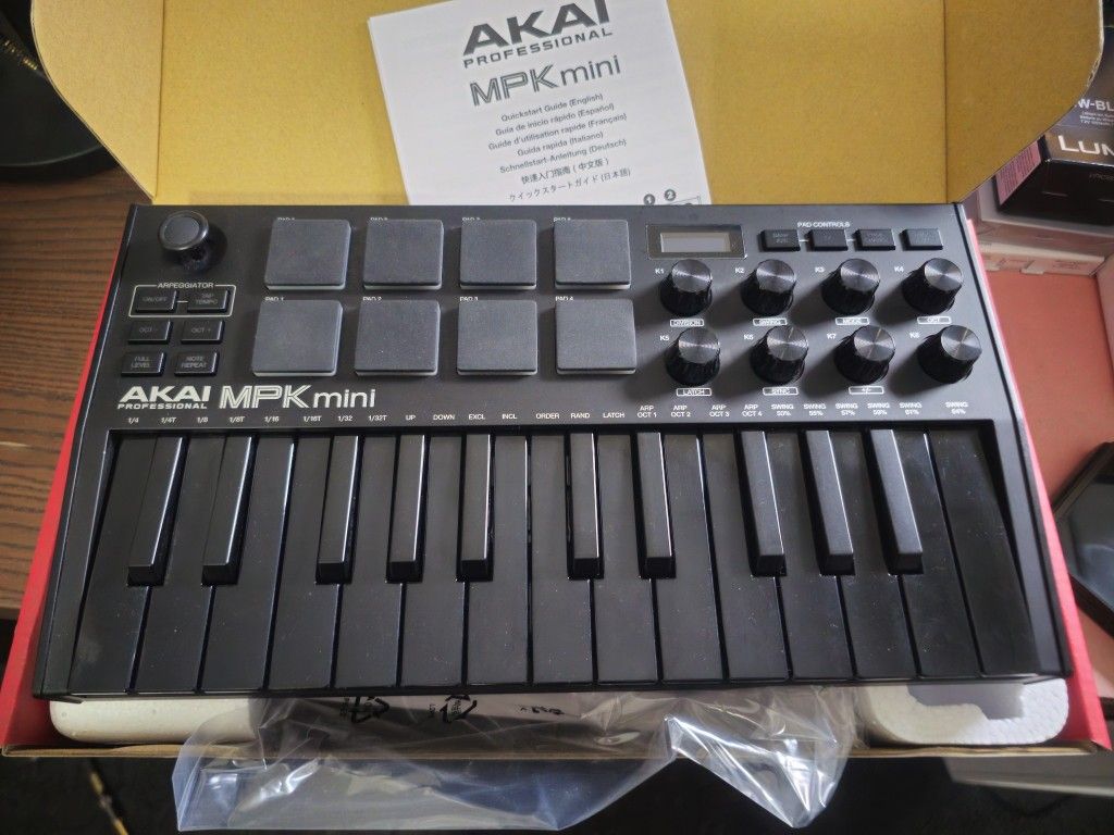 Used ONCE Akai MPK Mini MkIII Limited Edition Black On Black With Original Packaging 