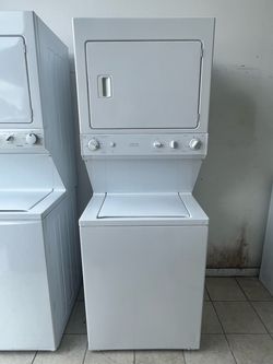 Washer and dryer GE 27”