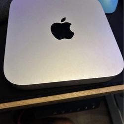 Apple M1 Mac Mini 