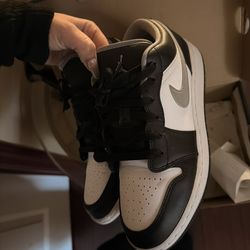 Jordan 1 Low