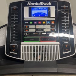 NordicTrack C910i Treadmill 