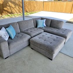 Sofa Sectional Couch Great Condition Super Comfy And Clean 