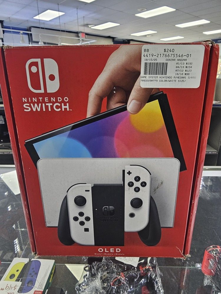 Nintendo Switch OLED. ASK FOR RYAN. #4(contact info removed)546-01