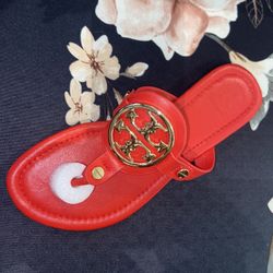 Women’s T Sandal New