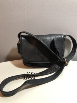 Vintage coach black pebbled leather crossbody shoulder bag
