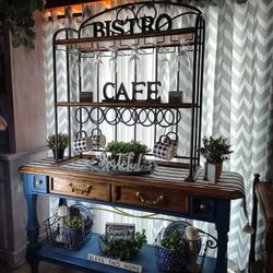 Wine/Coffee Hutch 
