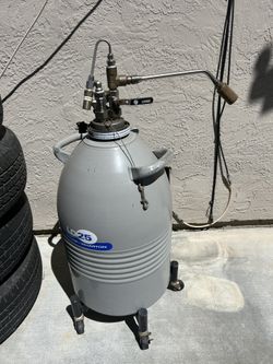 Liquid Nitrogen Tank Cryogenic Container