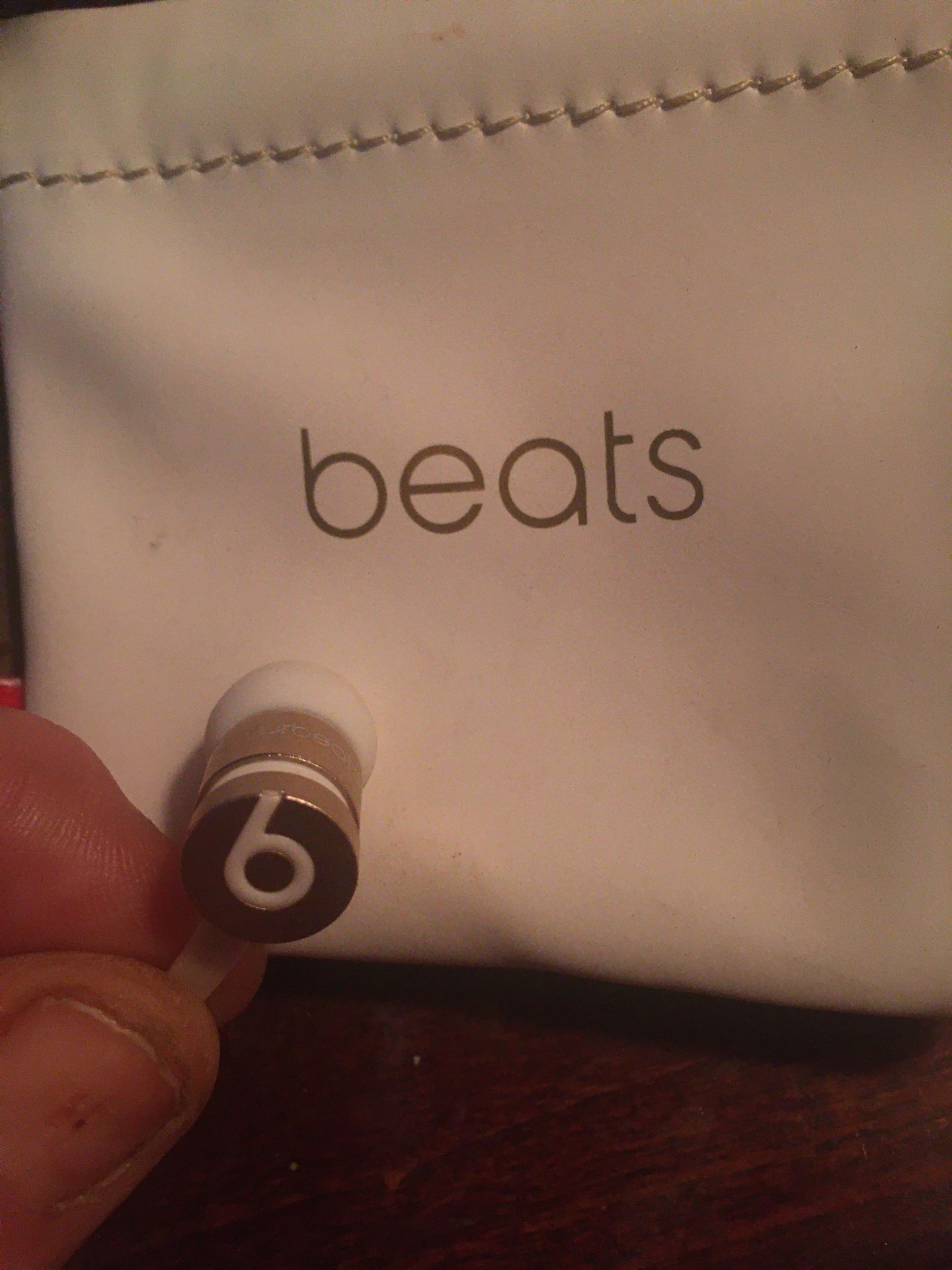 Beats earbuds brand new not wireless