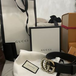 Gucci Black Leather Pearl Double G Belt Size 90