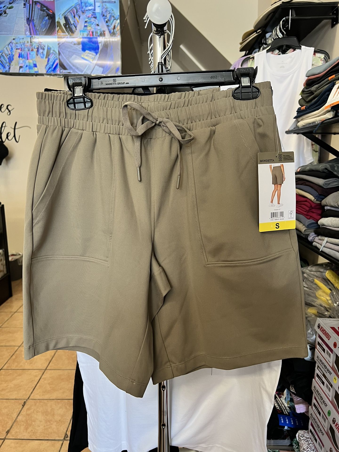 Women's Mondetta Active Shorts for Sale in Los Angeles, CA - OfferUp