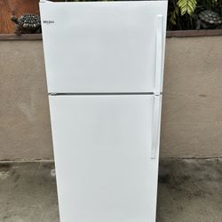 Whirlpool Fridge White 18cu Ft 30x30x66👍🛑3 MONTHS WARRANTY 