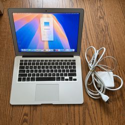 MacBook Air 13” 2017/8GB RAM/512GB SSD/Fully Functional