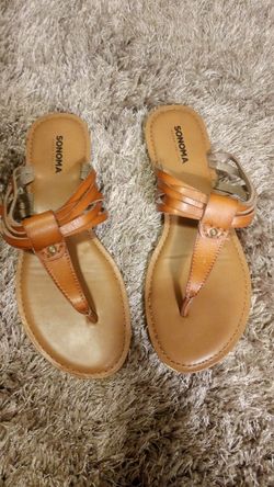 Sandals size 7 1/2