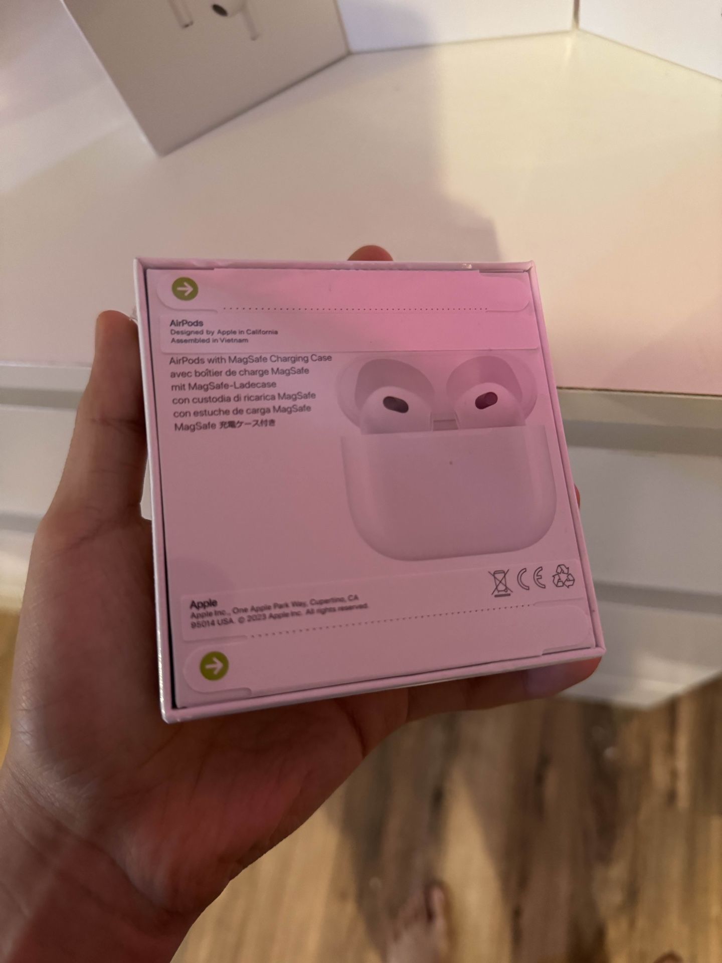 AirPods Gen 3