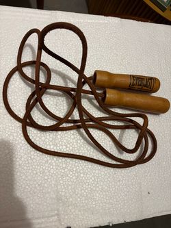Everlast Leather Jump Rope Wooden Handles