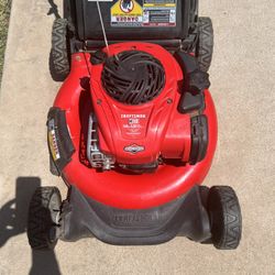 Lawn Mower Ruaning Great 185 Dlls