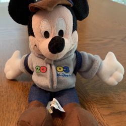 Vintage 2003 Mickey With Backpack Beanie Plush