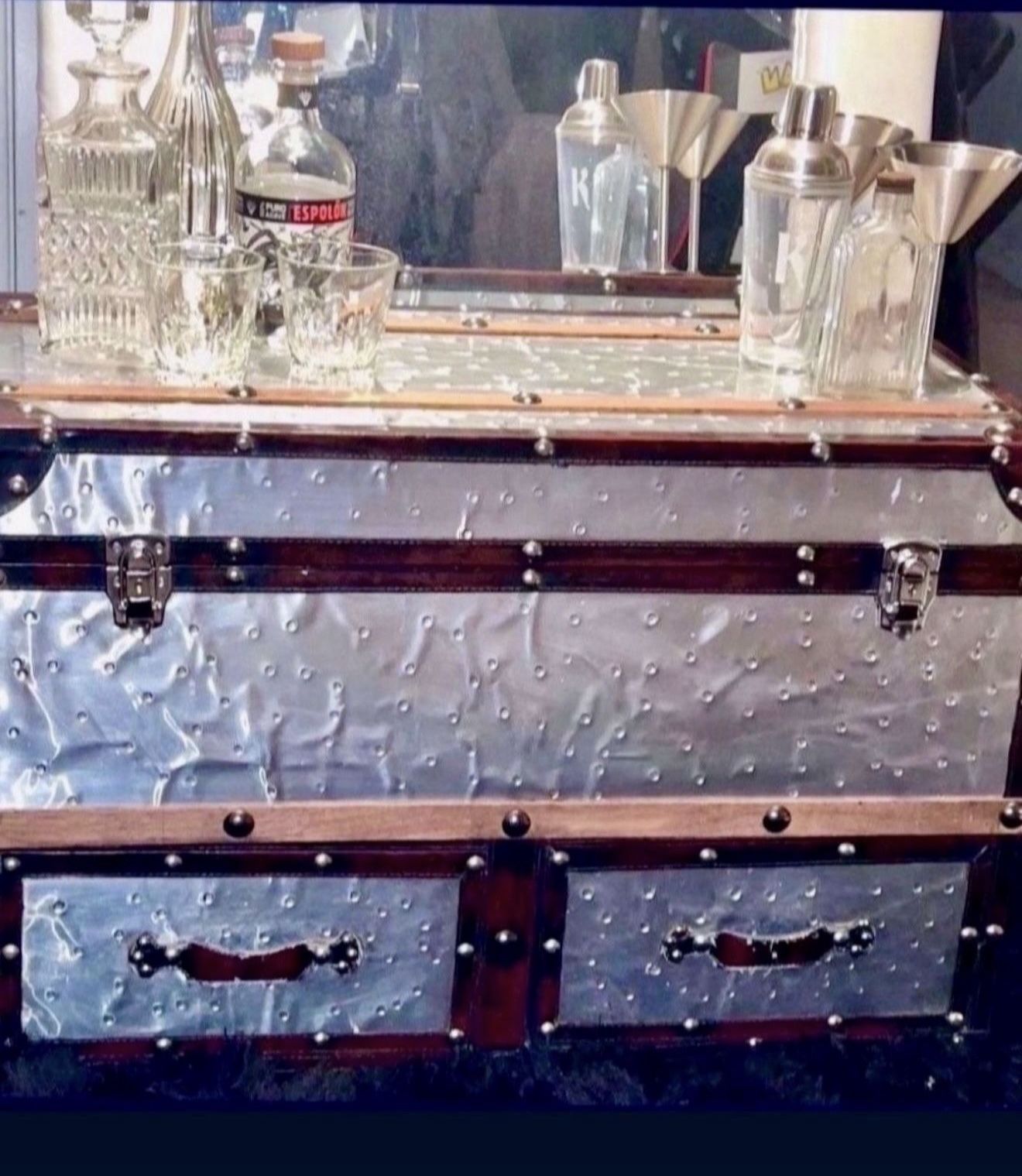 Storage Trunk / Coffee Table