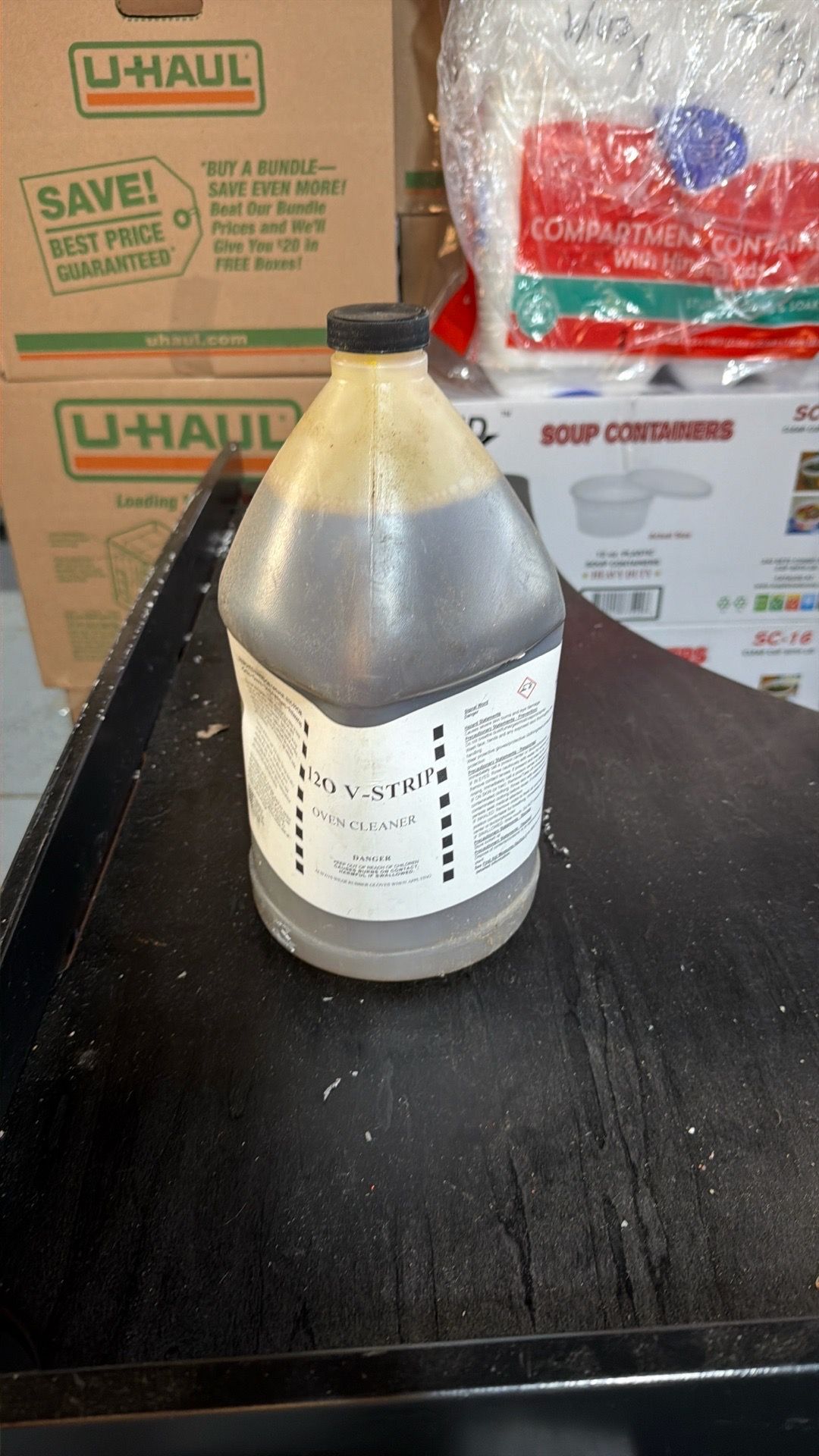 Oven cleaner