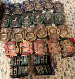 Pokémon Sealed Lot ( Will take 900 flat and trade for Singles at 85% )