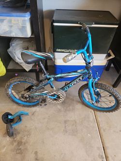 Dynacraft Suspect 16 Blue Boys Bike