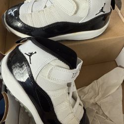 Jordan 11 Retro