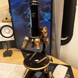 1950’s Vintage Ernst Leitz Microscope 